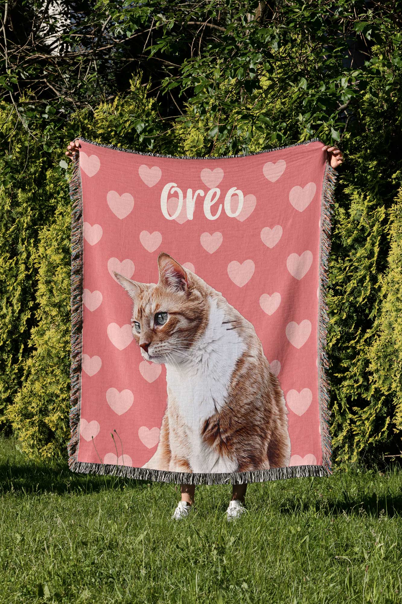 Heartfelt Snuggles: Personalized Pet Blankets